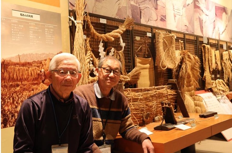 昔たいけんグループの山越さん(左)、井堀さん(右)の写真