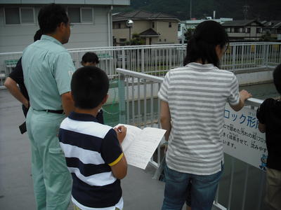 犀川浄水場見学の様子1