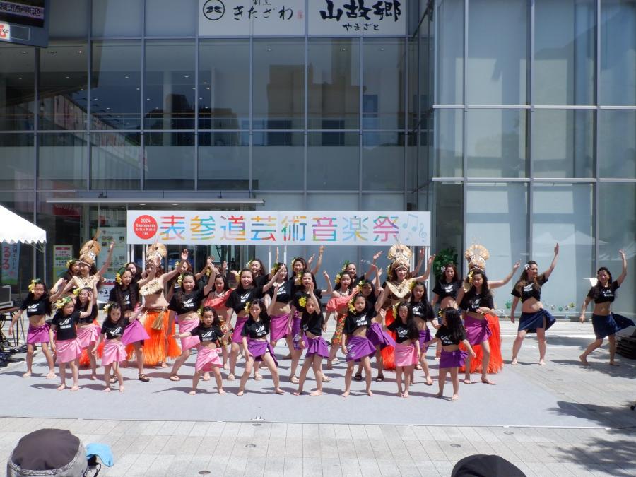 タヒチアンダンスHEREHIVA