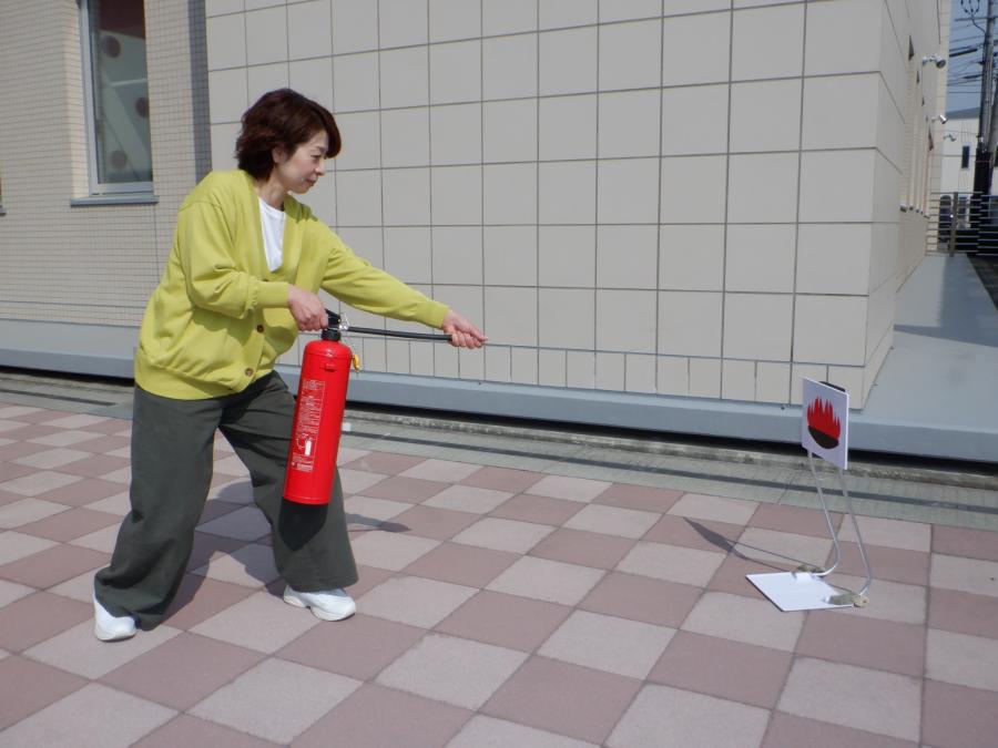 消火をしている様子