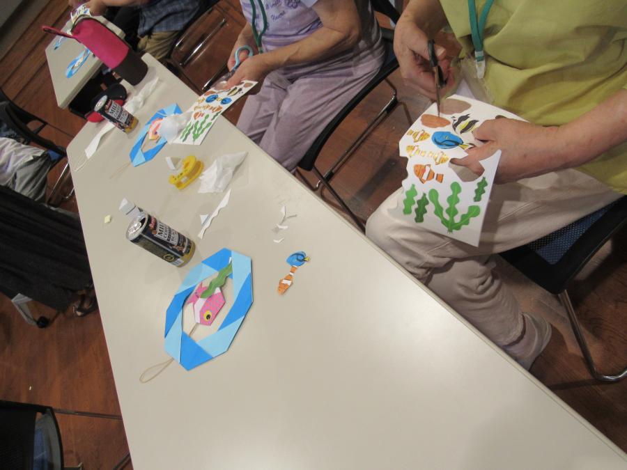 カットを切り抜いているところ