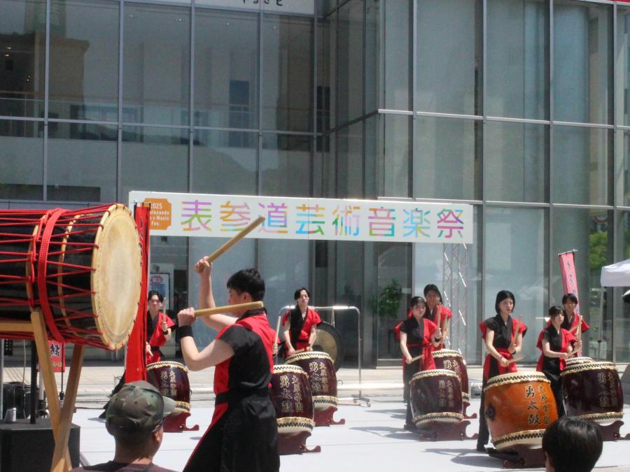 大原学園 勇太鼓
