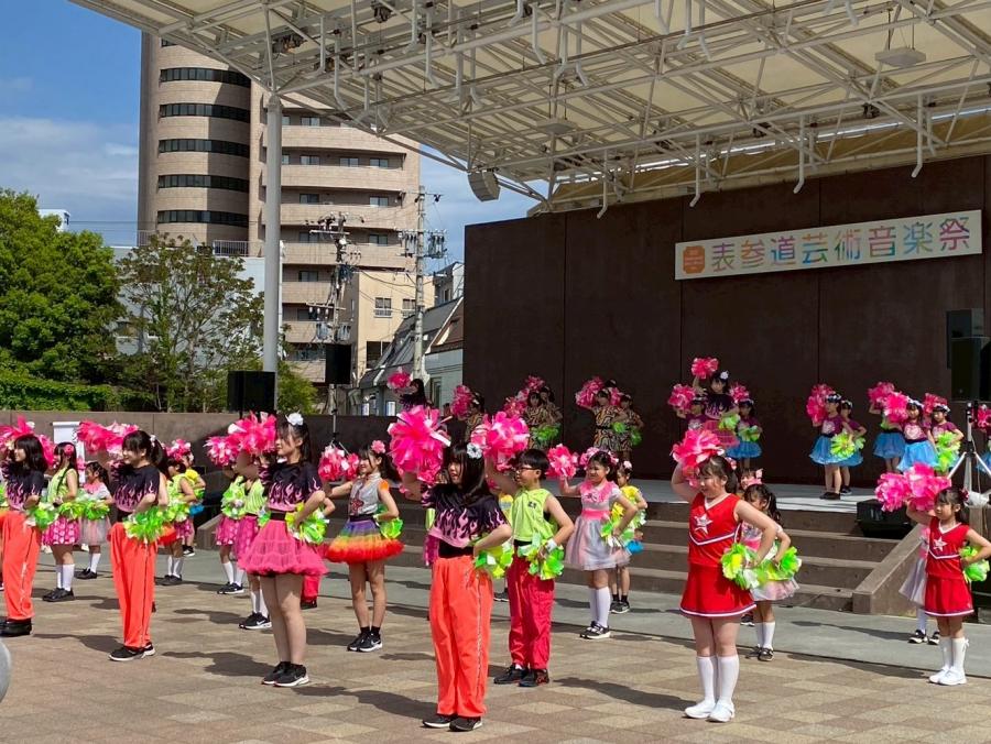 ダンススタジオブロードウェイ