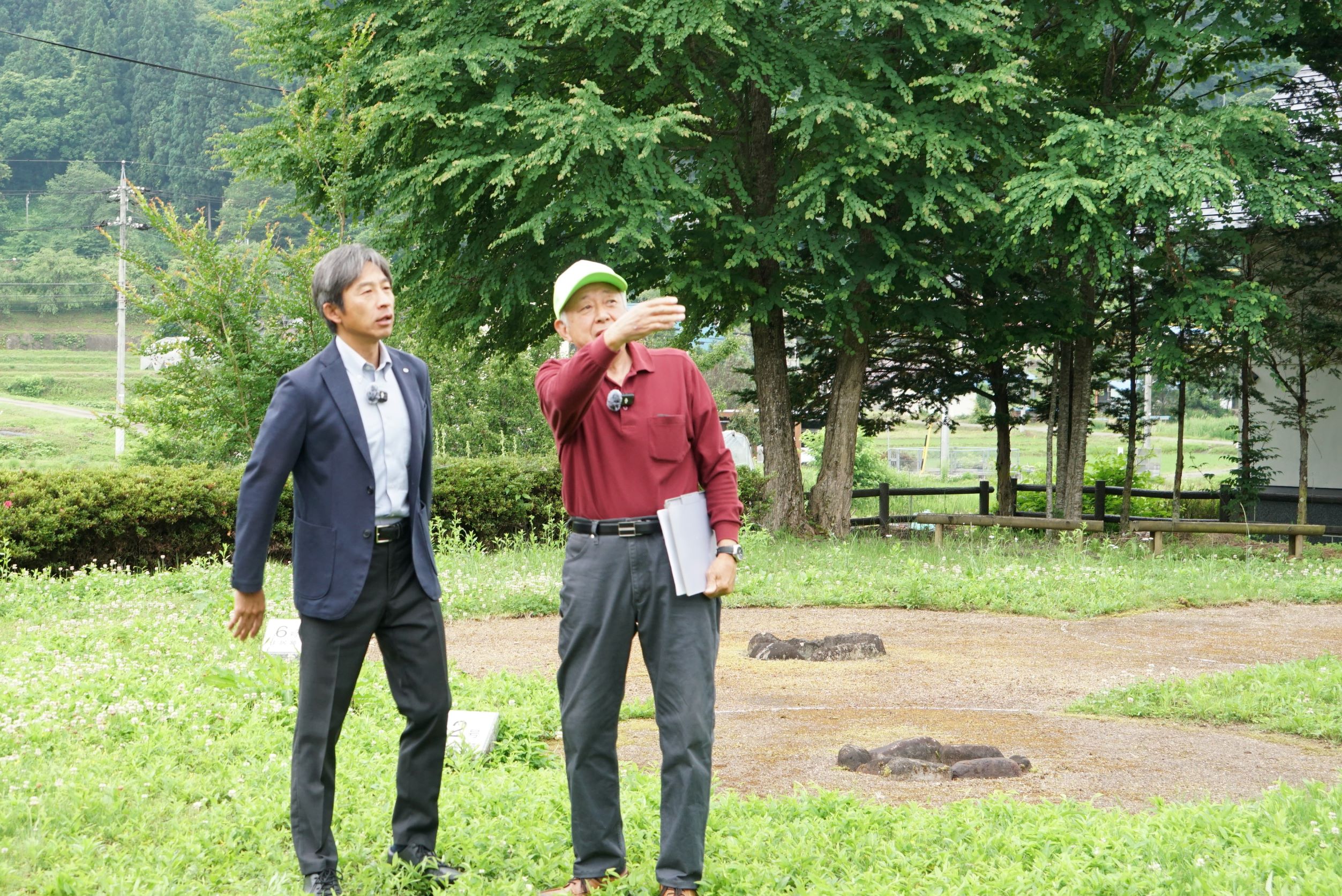 説明する岩下さん