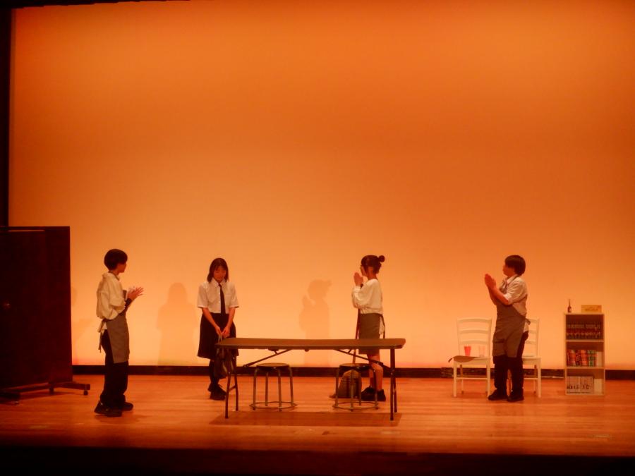 東部中学校