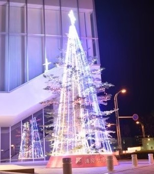 東口ツリー