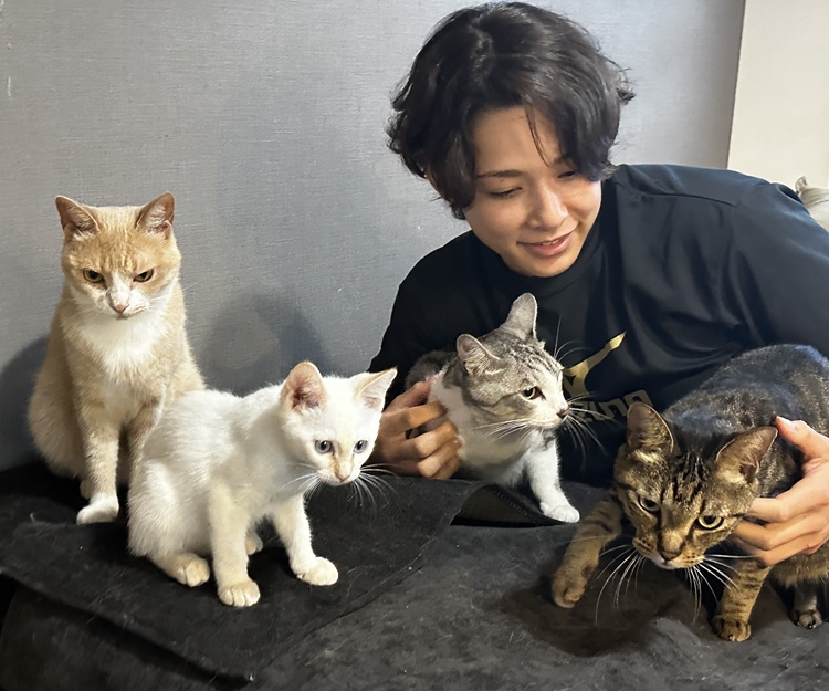 出口クリスタさん