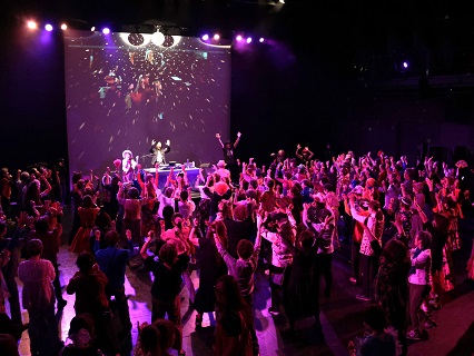 ダンシングナイト