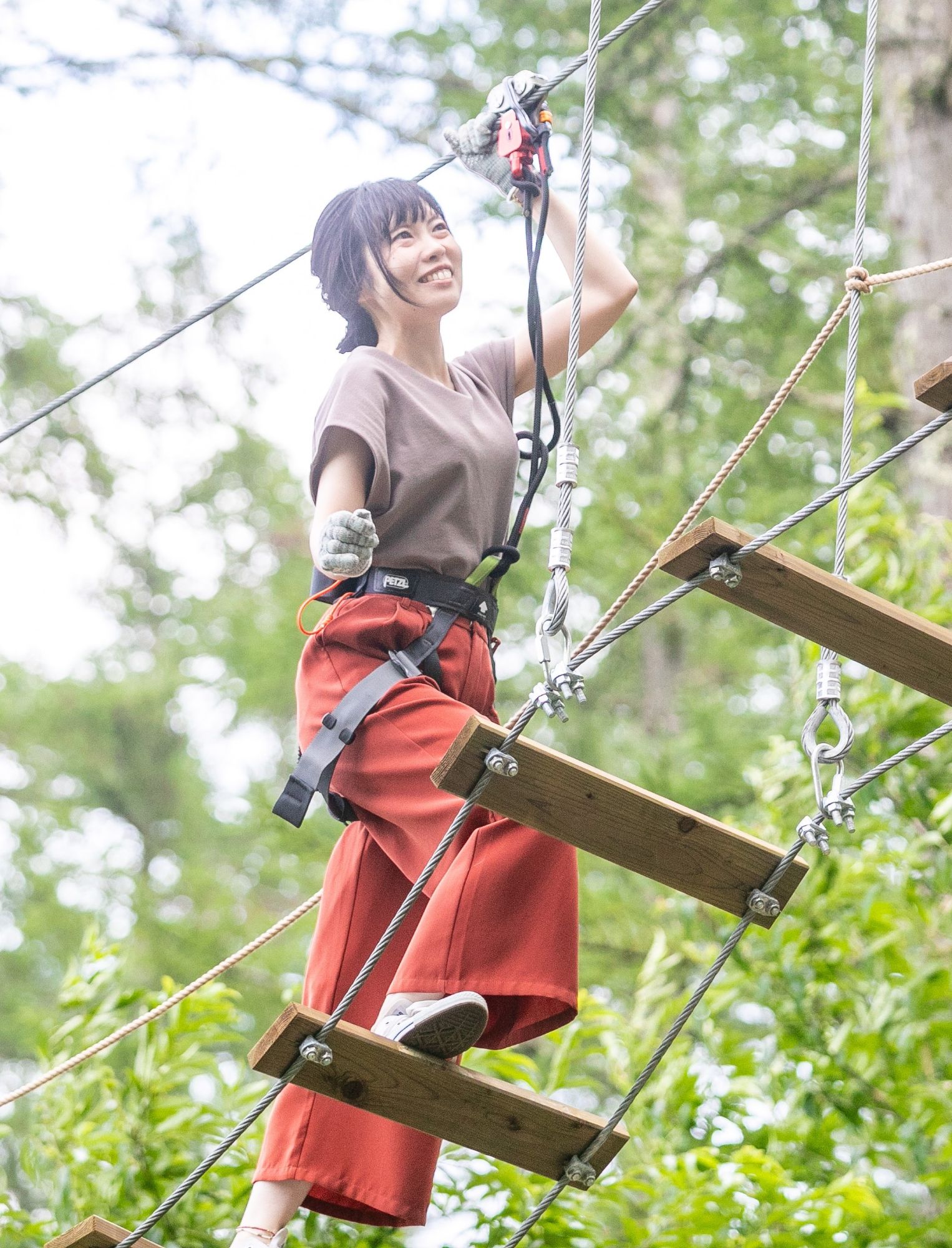 アスレチックをしている様子の写真