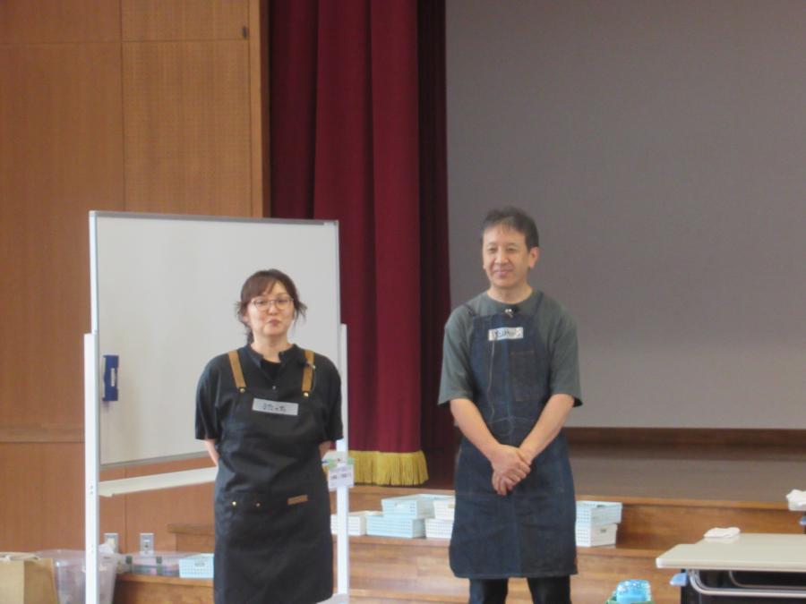 講師の二人の写真