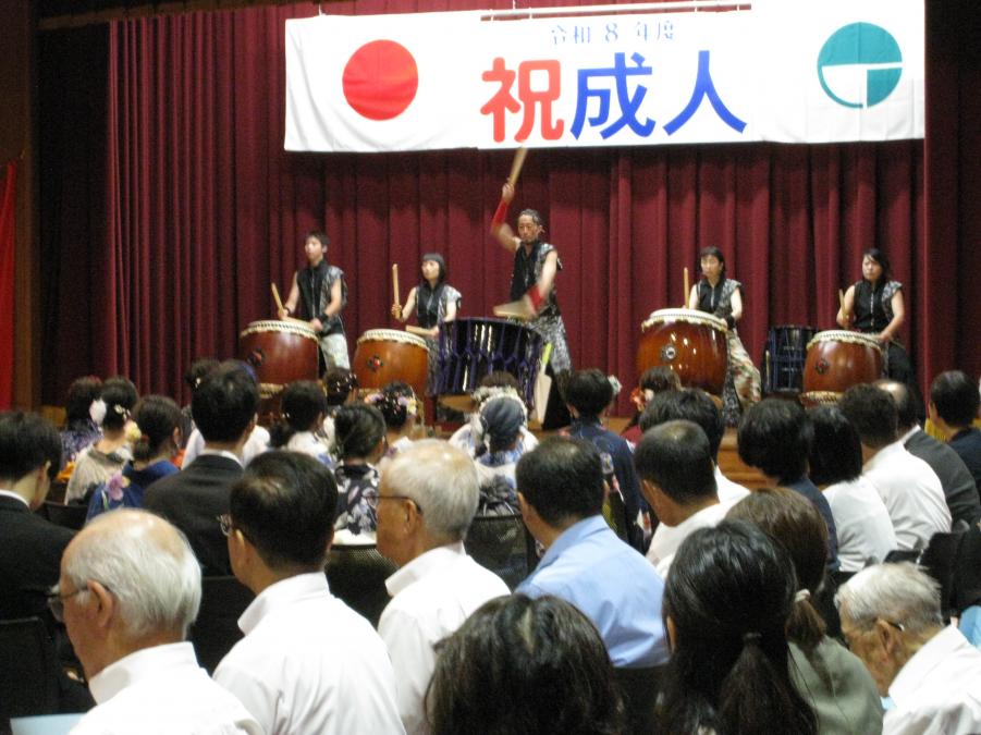 舞響太鼓雅によるセレモニー