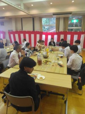 懇親会