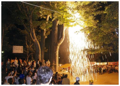 まちの神社の秋祭り奉納花火（加茂・諏訪・飯縄神社）