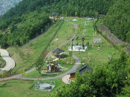 地附山公園全体風景写真