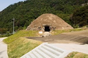 244号墳の整備写真1