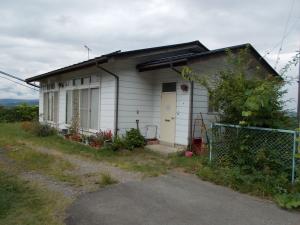 椛内団地の平屋建ての外観写真